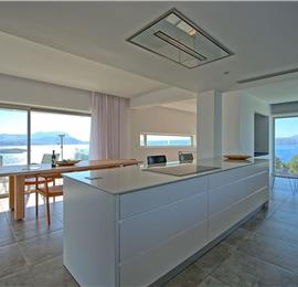 5 bedroom luxury villa with infinity pool, sea views and tennis court near Chania, sleeps 10